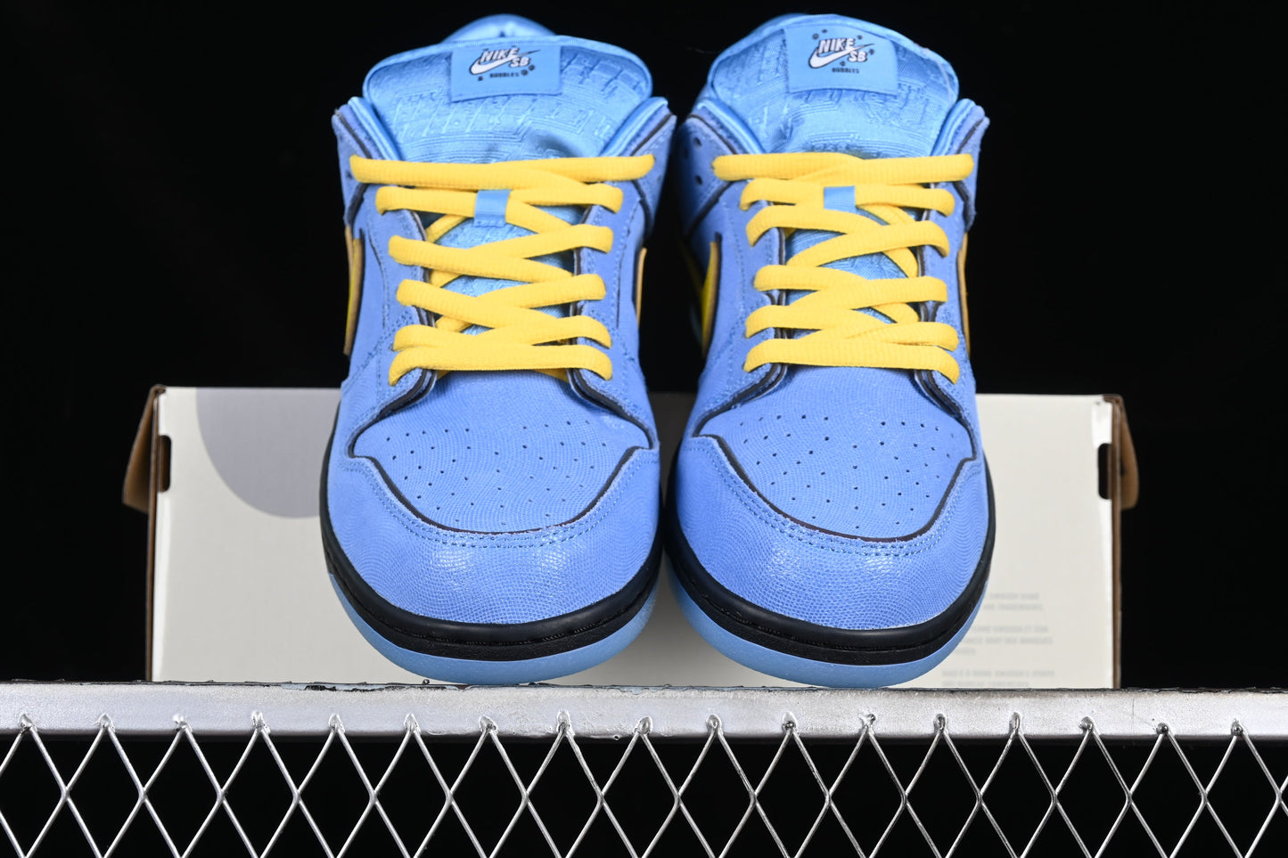 Nike SB Dunk Low 'The Powerpuff Girls Bubbles'