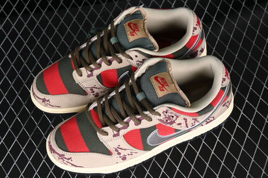 Nike SB Dunk Low Freddy Krueger